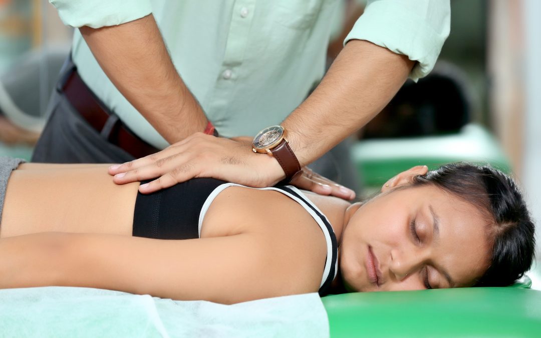 Which Is the Best Back Pain Treatment in Noida for Long-Term Pain Relief?