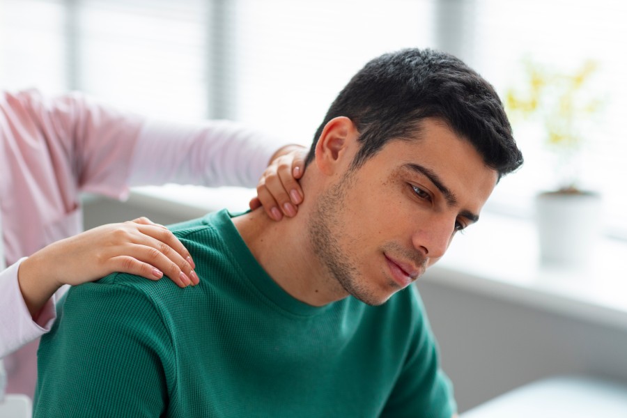 Which Is the Best Cervical Pain Relief in Noida for Long-Term Recovery?