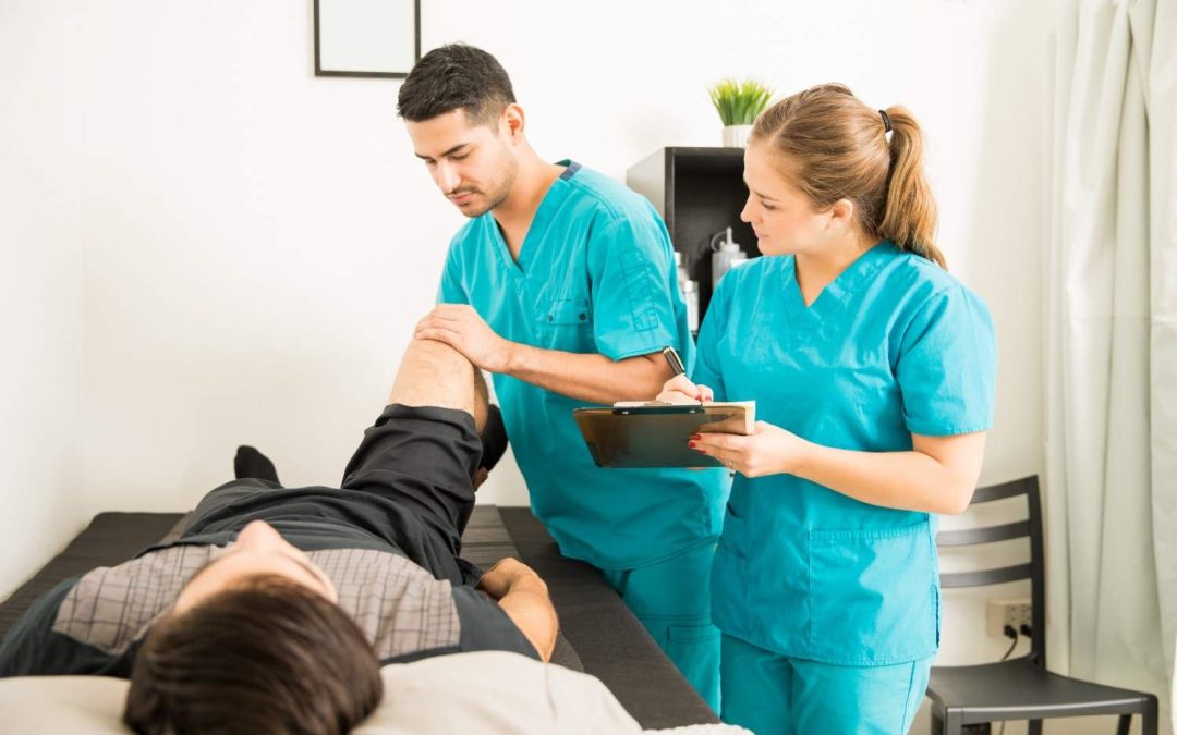 How does the Best Physiotherapist in Sector 137 Noida at Dr. Aggarwal Physio improve mobility and flexibility?